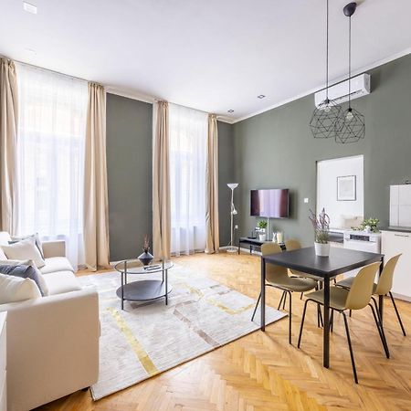Charming & Cozy Central Elizabeth Apartment Budapest Exterior photo